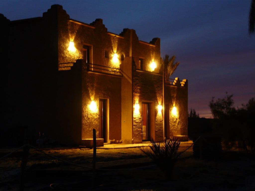 Tifina Caravanserail D'Arfoud المظهر الخارجي الصورة
